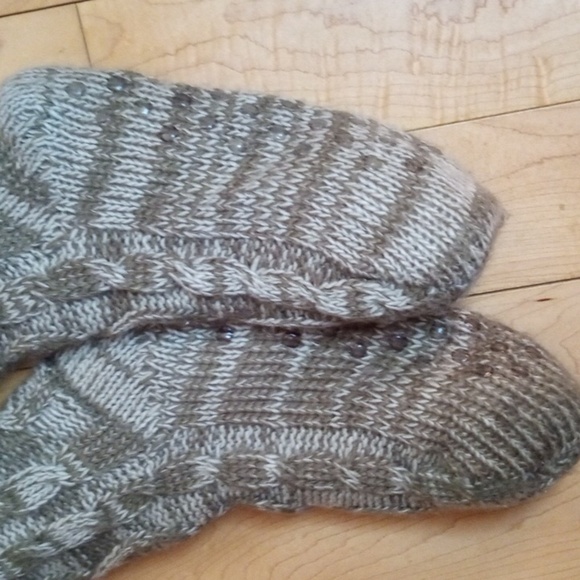 Adorable slipper socks - Picture 3 of 4